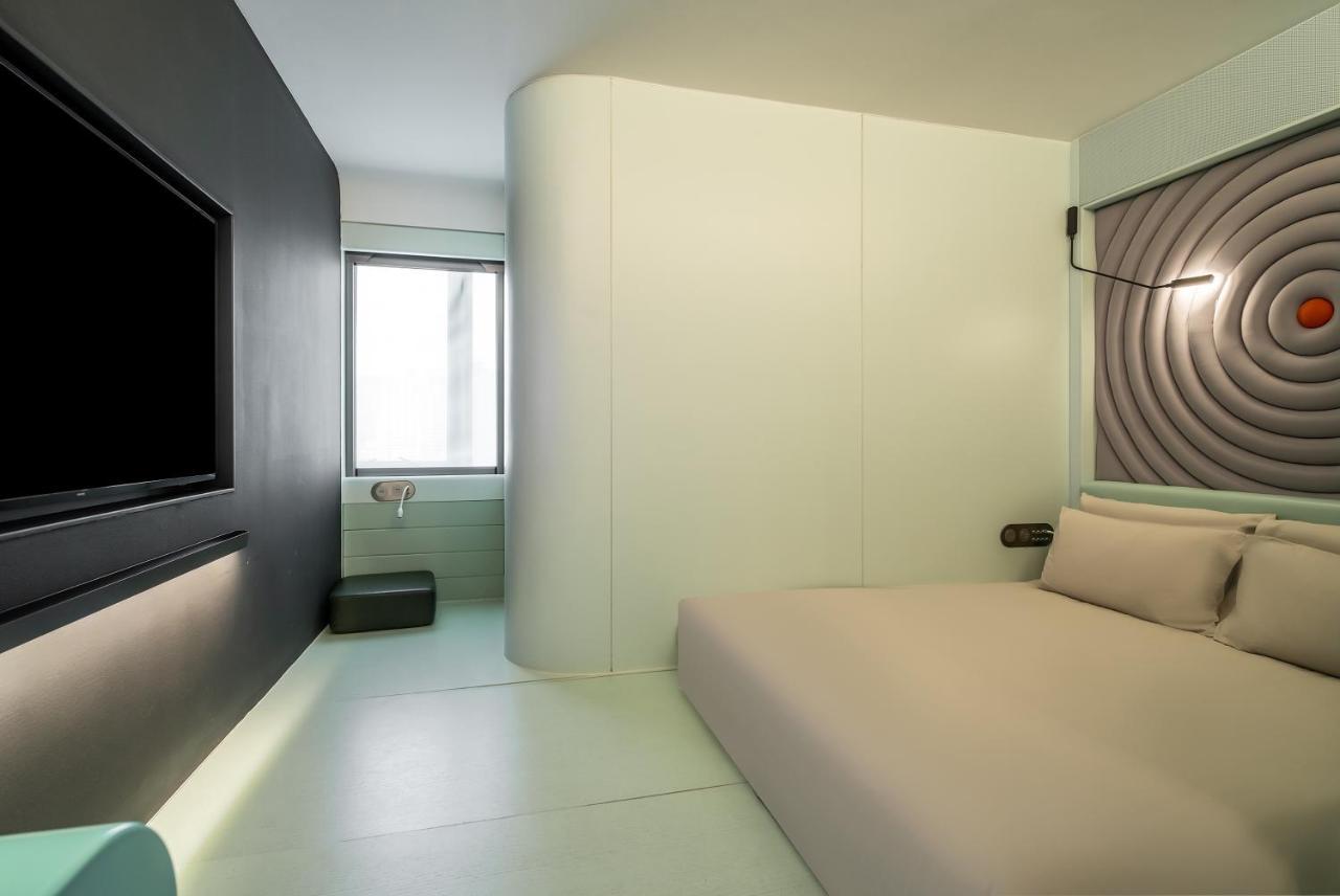 Atour X Huaihai Middle Road Hotel